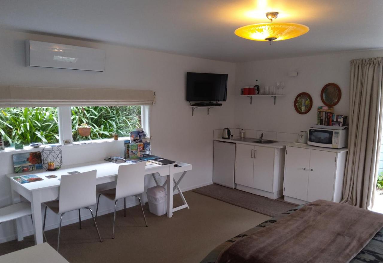 210 Hillsidecottage Nelson Bagian luar foto