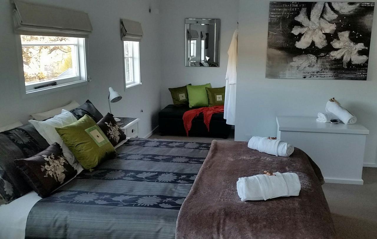 210 Hillsidecottage Nelson Bagian luar foto